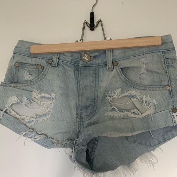 One Teaspoon Shorts - Picture 1 of 1